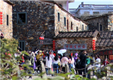 Tradi??o e ecoturismo atraem visitantes à vila de Fujian